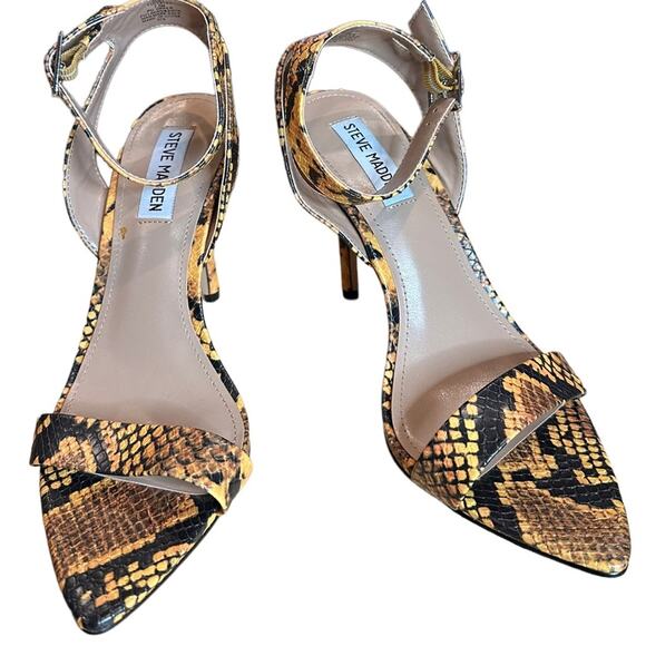 Steve Madden Fuel sandal 4” heels pointed toe snakeskin yellow black size 7.5 - Picture 1 of 9